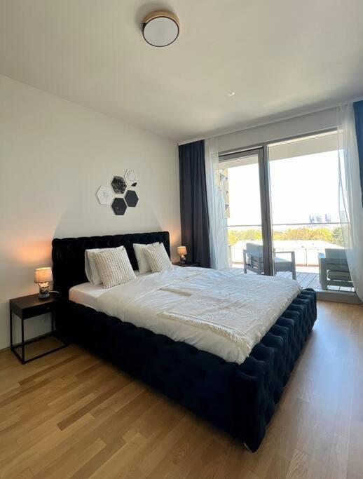 The View 07.04. Quartier Belvedere Wina Bagian luar foto